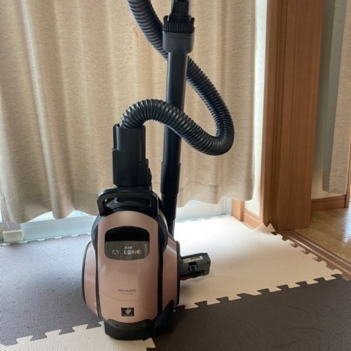 【商談中】SHARP サイクロン掃除機