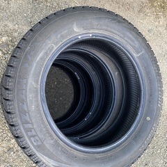 スタッドレスタイヤ4本セット　155/65r13