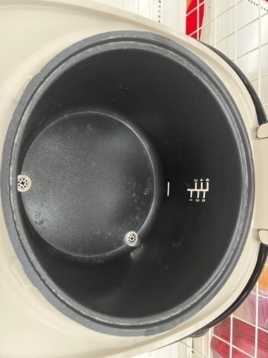 サンコー　糖質カット炊飯器  18年製  TJ213