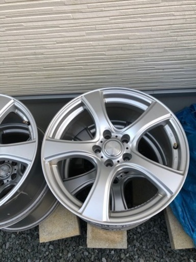 ダンロップ　ヴィオレント　18インチ