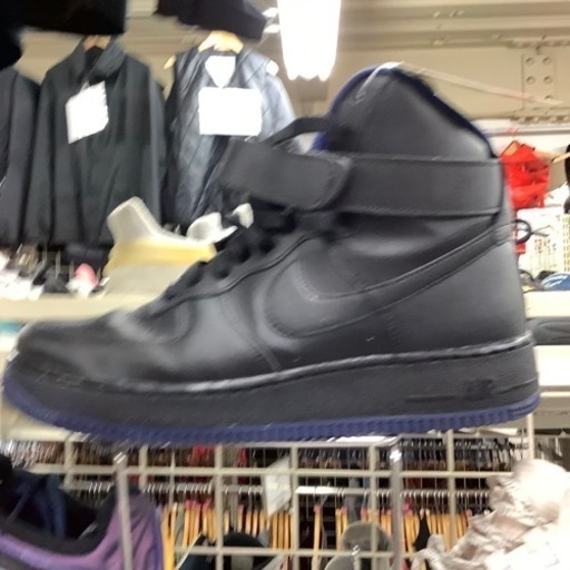 NIKE スニーカー　AQ3771 994