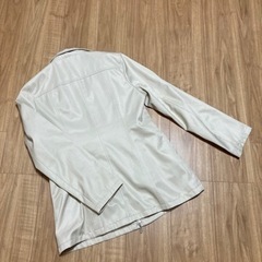a.v.v コート　Mの画像