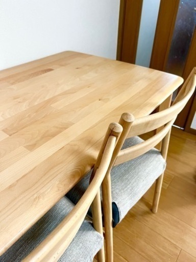 ニトリダイニングテーブルセット！テーブル1つチェア4脚