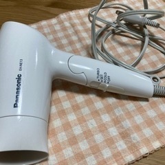早い者勝ち❗️定価3800円❗️Panasonicドライヤー