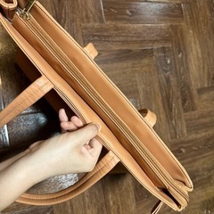 パソコン入れるトートバッグの画像