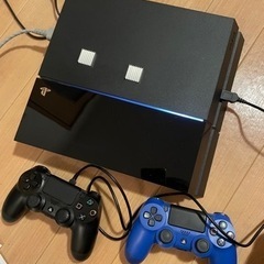 PS4 本体　コントローラー　2個