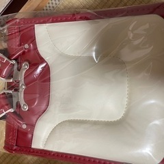 最終値下げ！！赤いランドセル の画像