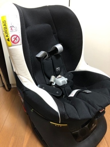チャイルドシート AILEBEBE KURUTTO 新生児〜4歳頃