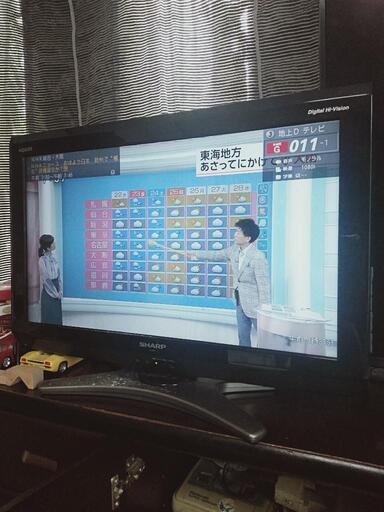 SHARP　AQUOS26型液晶テレビ