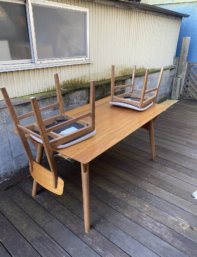 中古テーブル椅子
