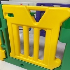 ベビーサークルの画像