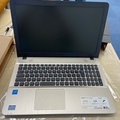 asusのパソコンです。