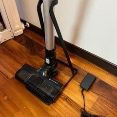 ハイヤー 掃除機 タワーのスタンド付きの画像