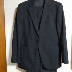 スーツ👔実質無料。断捨離中。の画像