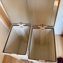 【配送可能】ゴミ箱　20L  2つの画像