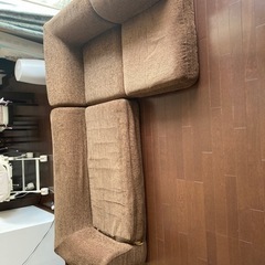 3人掛け以上　ブラウンのローソファ　200×126×42の画像