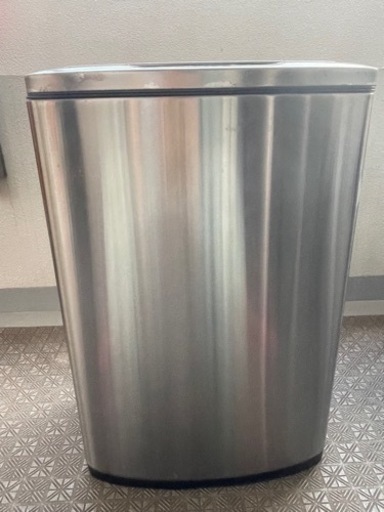 コストコ　センサーゴミ箱   47L