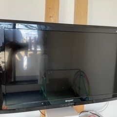 32型　テレビ　シャープ　