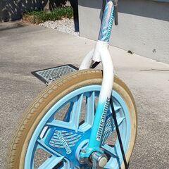 一輪車の画像