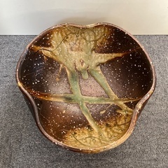【売却済】信楽焼 花器・花瓶 剣山付き ほぼ新品の画像