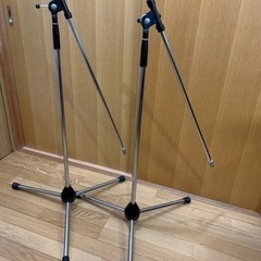 アーム型マイクスタンド。