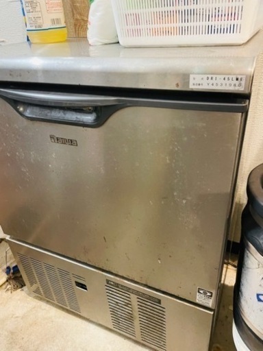 ダイワ　製氷機　大きめ