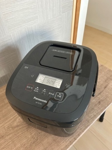 炊飯器　パナソニック　IH 5合炊き