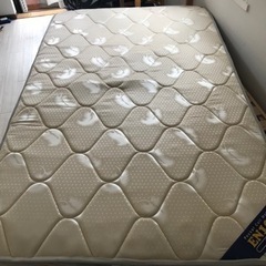 【ベッドフレーム付】ポケットコイルマットレス　セミダブル　の画像