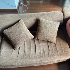 3人掛け以上　ブラウンのローソファ　200×126×42の画像