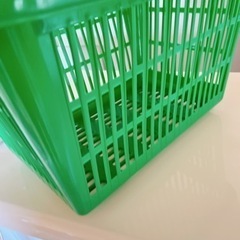 　 頑丈な買い物カゴ　洗濯かごの画像