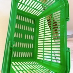 　 頑丈な買い物カゴ　洗濯かごの画像
