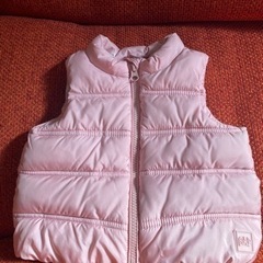 
子供服　アウター　baby GAP  ダウンベスト　80