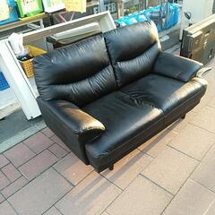 北41☆　ホームプラスリサイクル　ニトリ　2人がけソファ　ブラック　合皮　フェイクレザー黒　札幌　リサイクルショップ　ホームプラスリサイクルの画像