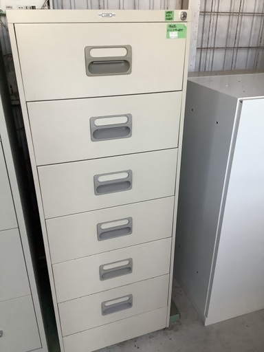 ライオン キャビネット キー付 現状品 管H220930CK (ベストバイ 静岡県袋井市)