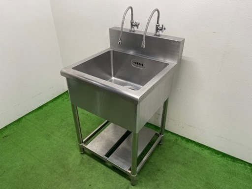 業務用　ステンレス　１槽シンク流し台　蛇口付き　店舗　飲食店　W５６０ｘD６００ｘＨ８００ｍｍ