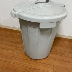 ポリバケツ