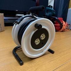 メーカー不明　リールコード 約15m 小さいので1ついかがでしょうか