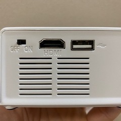 小型プロジェクター　HDMI対応の画像