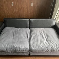 ソファの画像