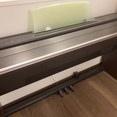 電子ピアノ　カシオ　PX-700