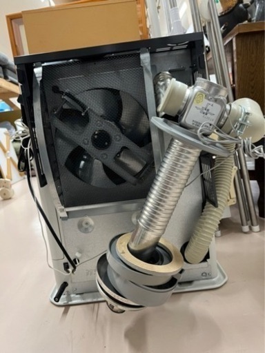 コロナ FF式石油ストーブ FF-HG5216S-W ホワイト 木造14畳　美原店