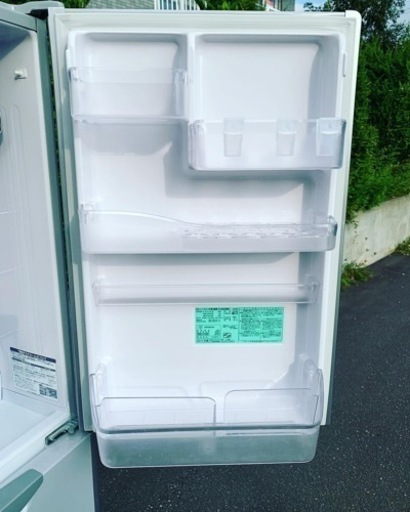 日立 HITACHI R-S300DMV HM [真空チルドV冷蔵庫 (302L・右開） 3ドア メタリックグレー] 美原店