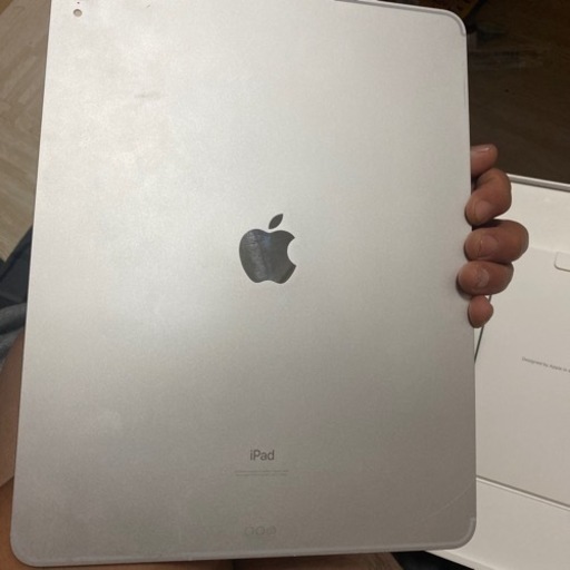 iPadPro12.9インチ256ギガ、SoftBank第3世代
