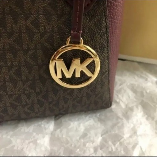 2way MICHEAL KORS バック ワインレッド(最終値下げです)