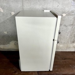 【最新‼️】レトロ調 2ドア冷蔵庫 85L✨ 拘りの一人暮らしに🐾 配送無料🚛の画像