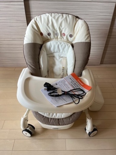 【新生児】コンビ　ネムリラ オートスイング　エッグショック　ハイローチェア