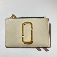 ☆取りに来てくださる方、表示価格の半額☆ MARC JACOBS マークジェイコブス 財布