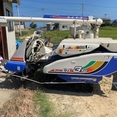 イセキコンバイン　3条刈　使用246hr