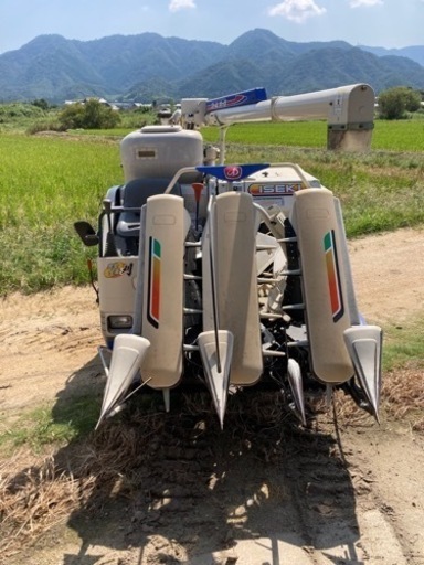 イセキコンバイン　3条刈　使用246hr