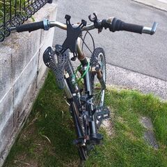 折りたたみマウンテンバイク